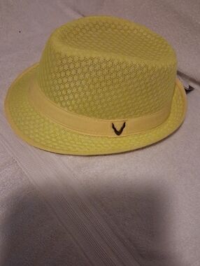 Men’s Yellow Knit Fedora with Signature Emblem